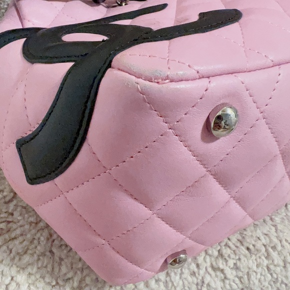 Chanel Quilted Large Cambon Bowler Pink with Black Logo - Picture 6 of 14